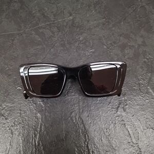 NYS New York Parsons Boulevard 7581 Lens Cat.3 China Ce Black Frames Sunglasses